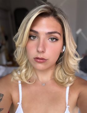 ReineTroublée de Namen, Belgique